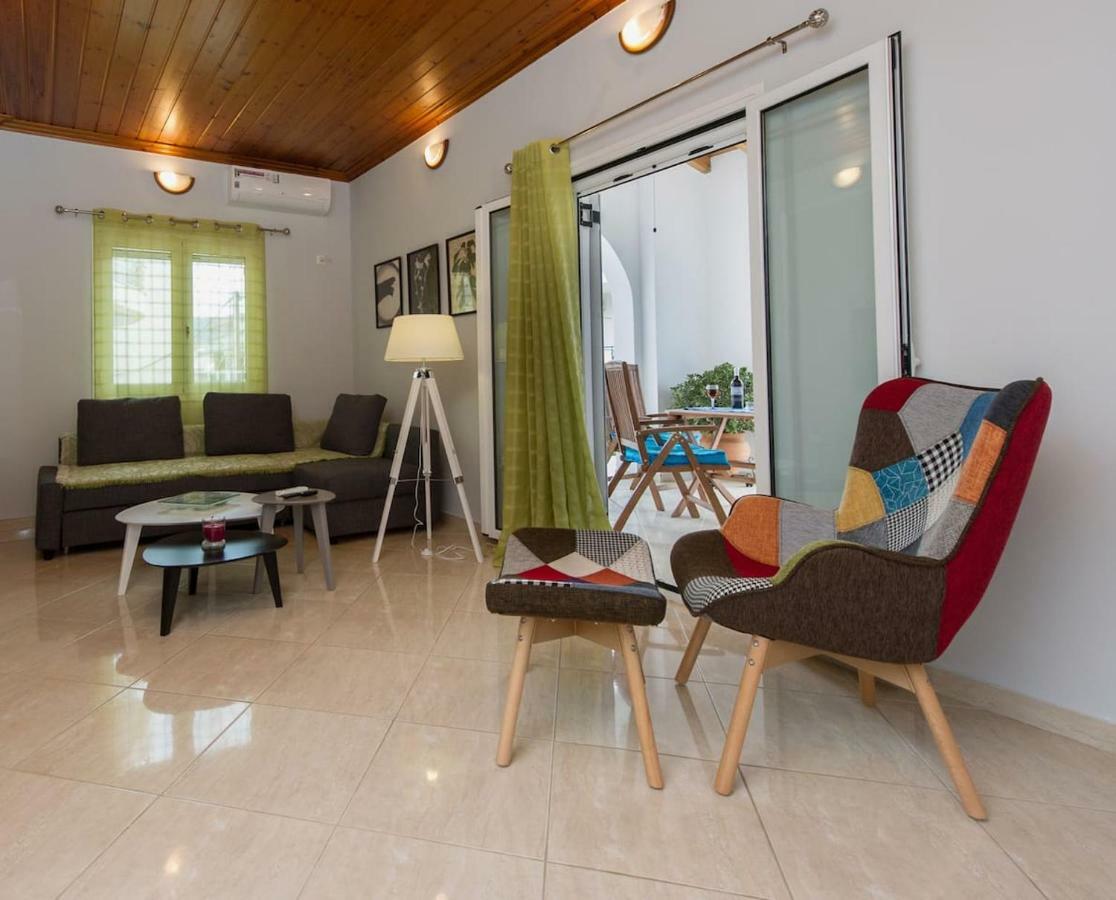 Thano'S Stylish Flat Just 150M To The Beach Faraí Zewnętrze zdjęcie
